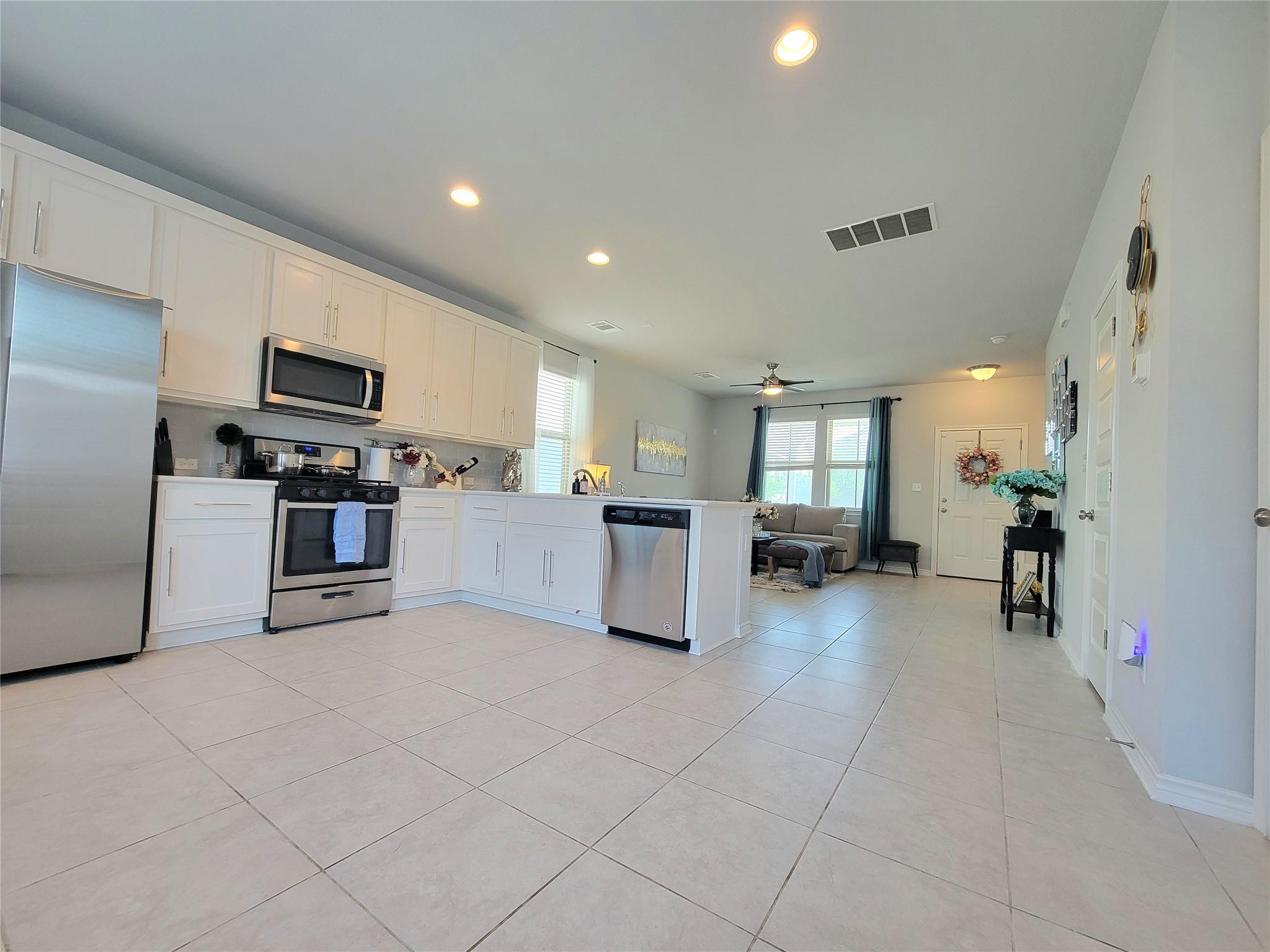 1765 Yaupon Grove Lane Leander TX 78641