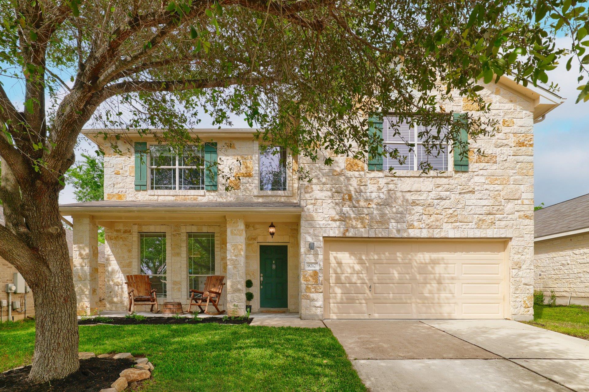 9212 Pioneer Forest Drive Austin TX 78744