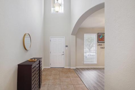 9212 Pioneer Forest Drive Austin TX 78744