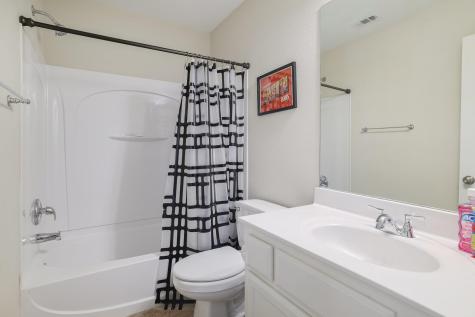 9212 Pioneer Forest Drive Austin TX 78744