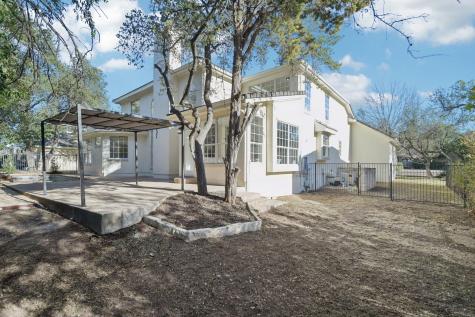 10 Lost Meadow Trail The Hills TX 78738