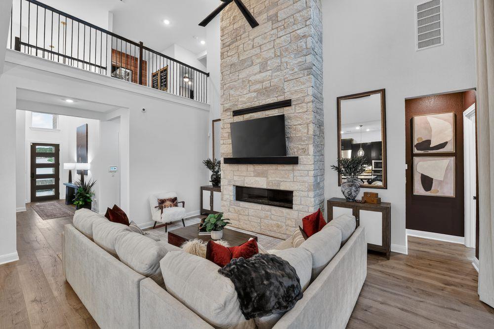 469 Emerald Walk Loop Dripping Springs TX 78620