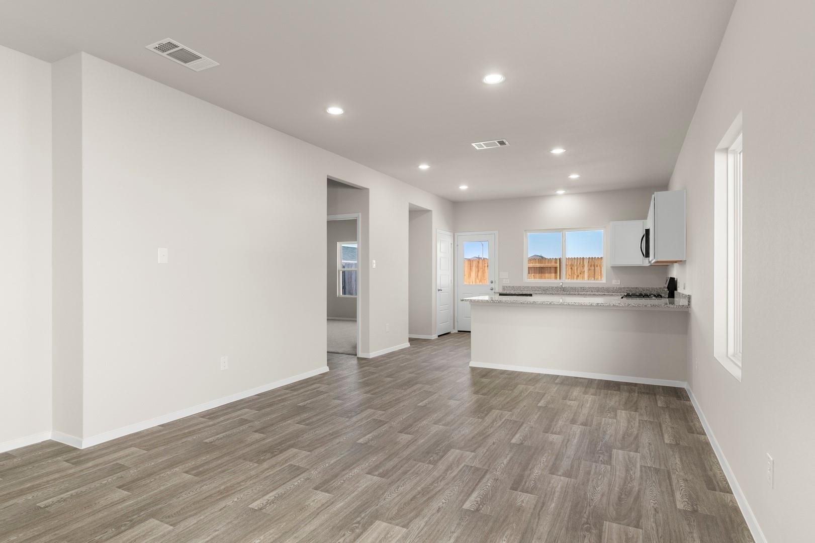318 Jade Street Maxwell TX 78656
