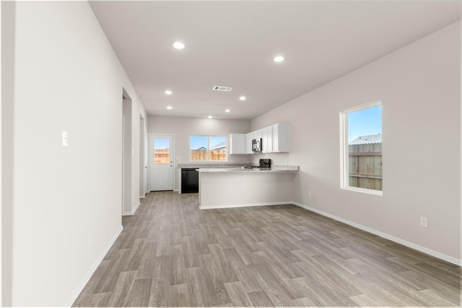 318 Jade Street Maxwell TX 78656