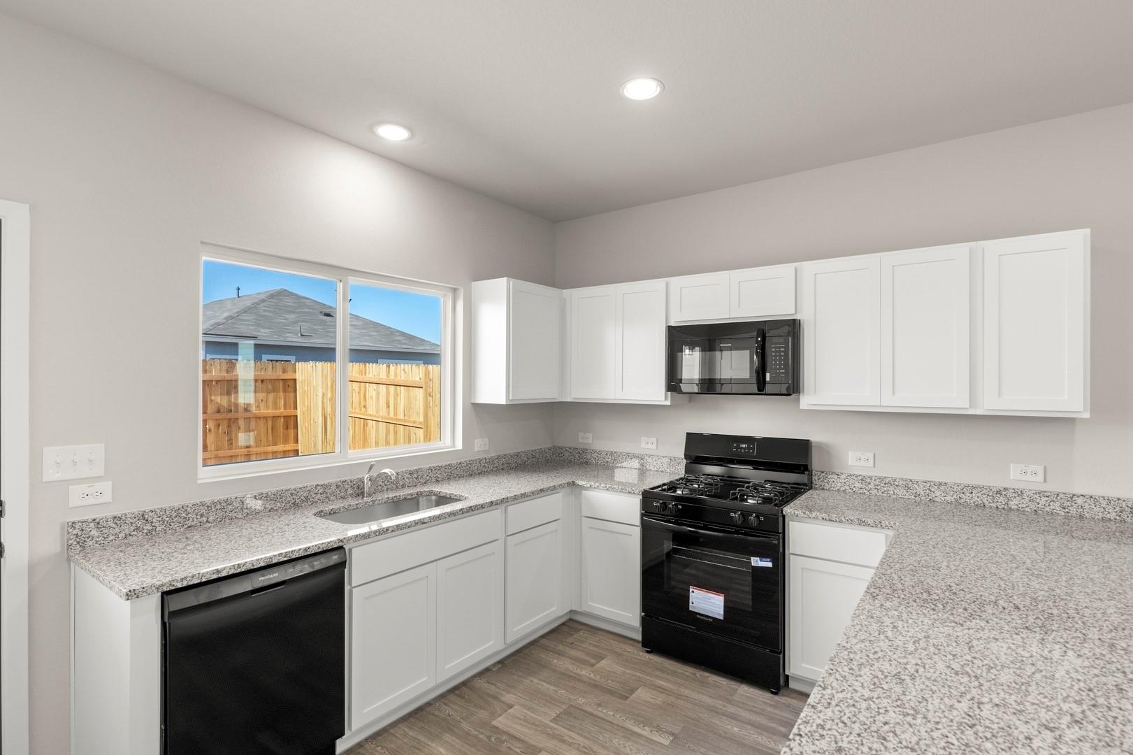 318 Jade Street Maxwell TX 78656