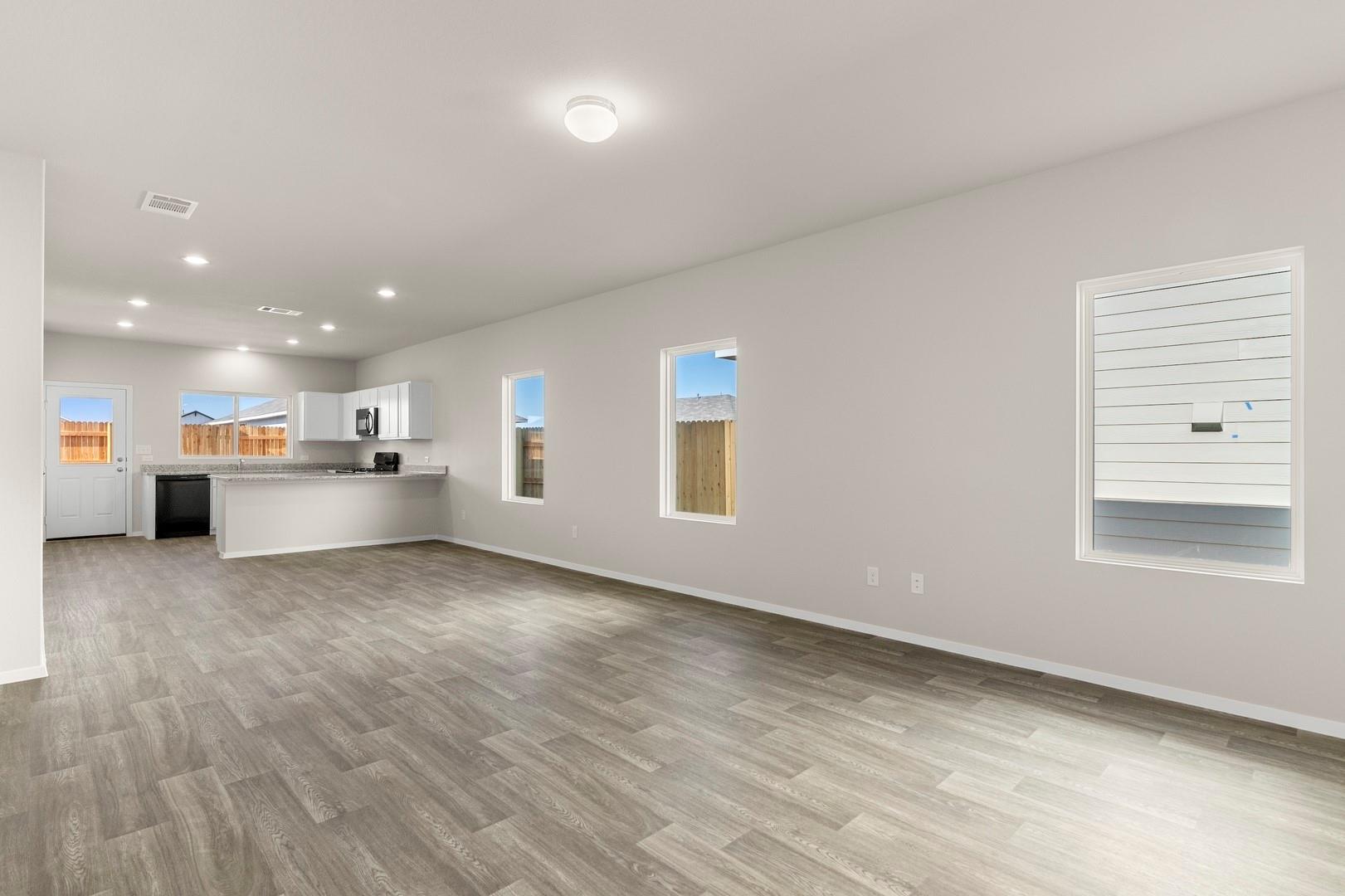 318 Jade Street Maxwell TX 78656