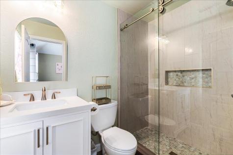 58 Cottondale Road The Hills TX 78738