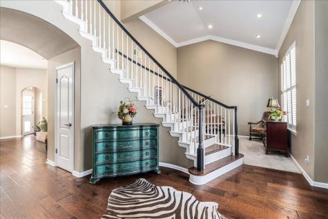 58 Cottondale Road The Hills TX 78738