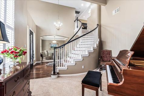 58 Cottondale Road The Hills TX 78738