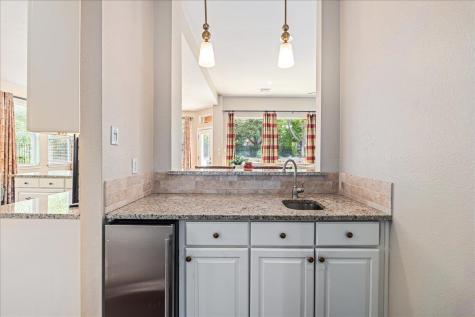 58 Cottondale Road The Hills TX 78738