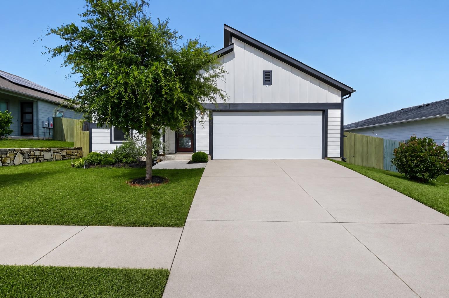 16516 Glimmering Road Manor TX 78653