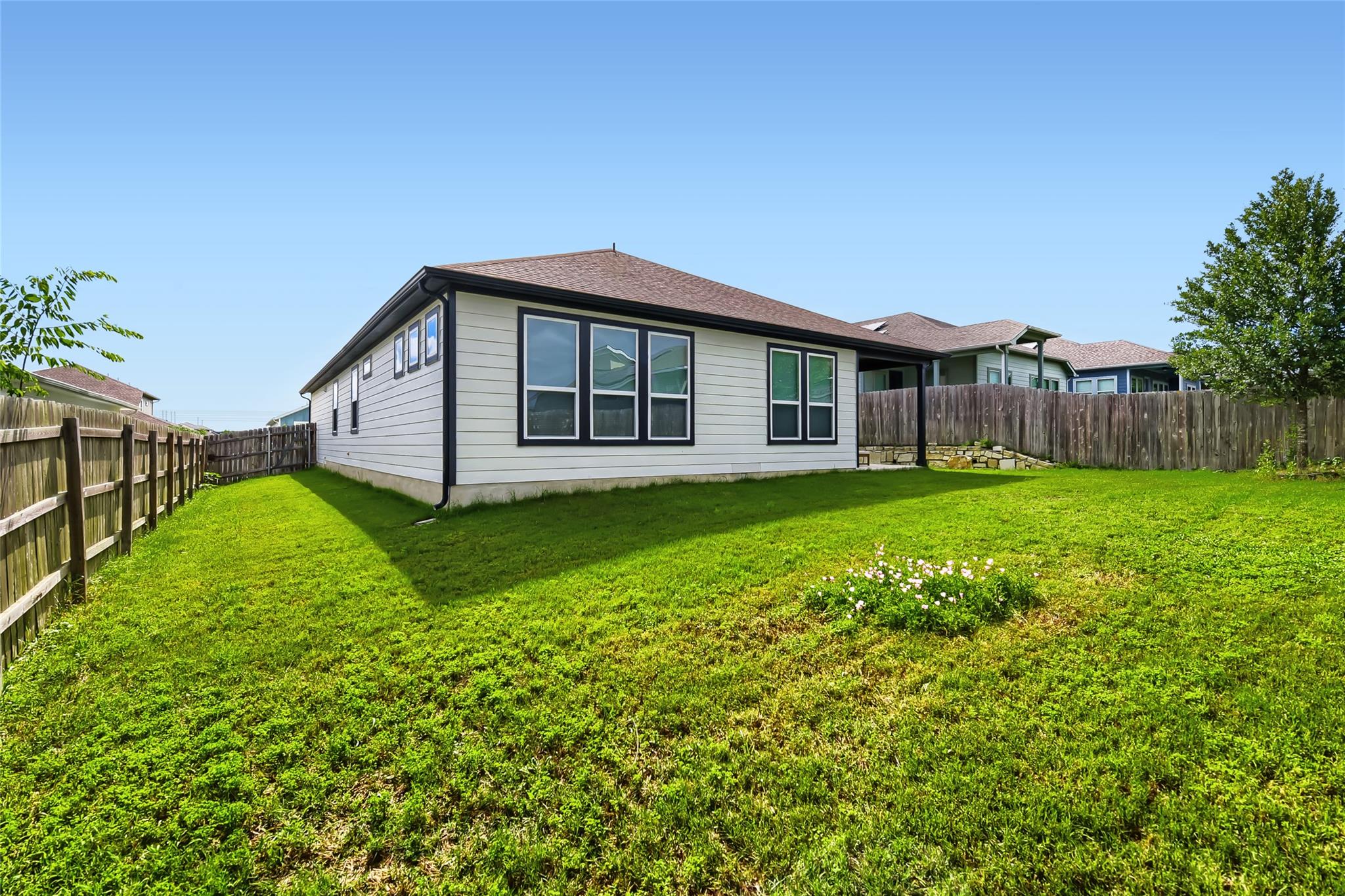16516 Glimmering Road Manor TX 78653