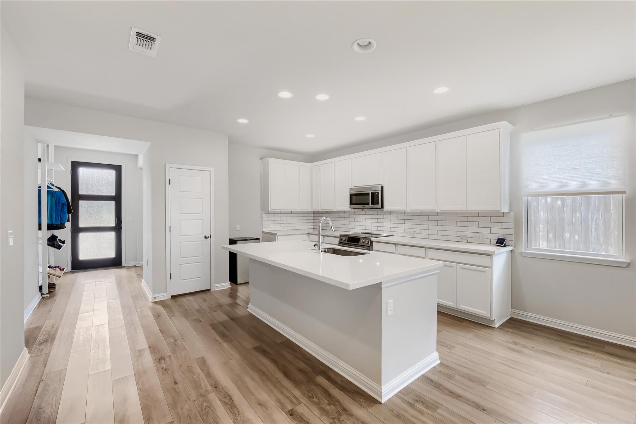 16516 Glimmering Road Manor TX 78653