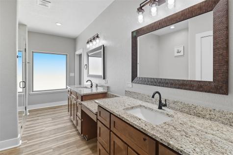 214 Oak Grove Parkway Kingsland TX 78639