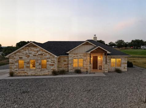 214 Oak Grove Parkway Kingsland TX 78639
