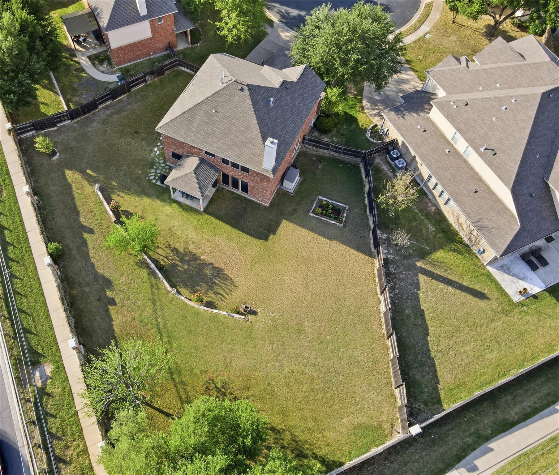2215 Heritage Well Lane Pflugerville TX 78660