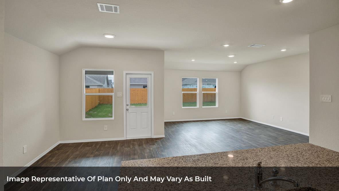 1805 Side Buster Trail Leander TX 78641