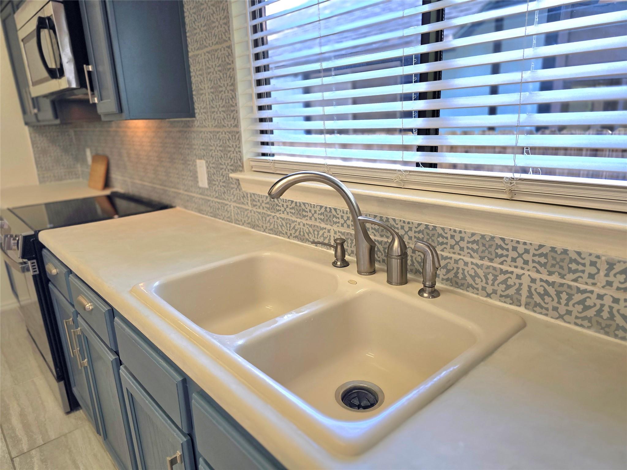 1413 Baffin Cove Round Rock TX 78664