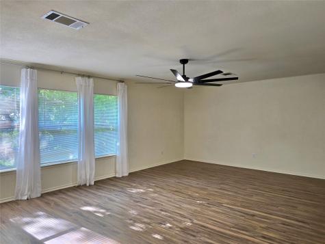 1413 Baffin Cove Round Rock TX 78664