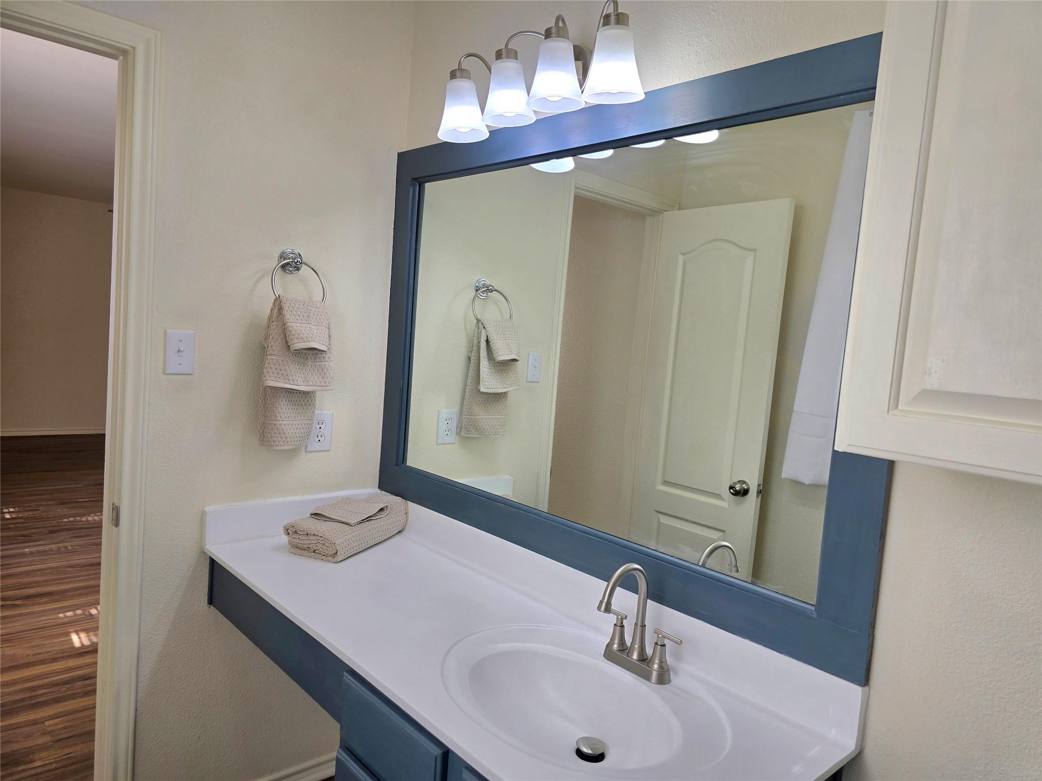 1413 Baffin Cove Round Rock TX 78664
