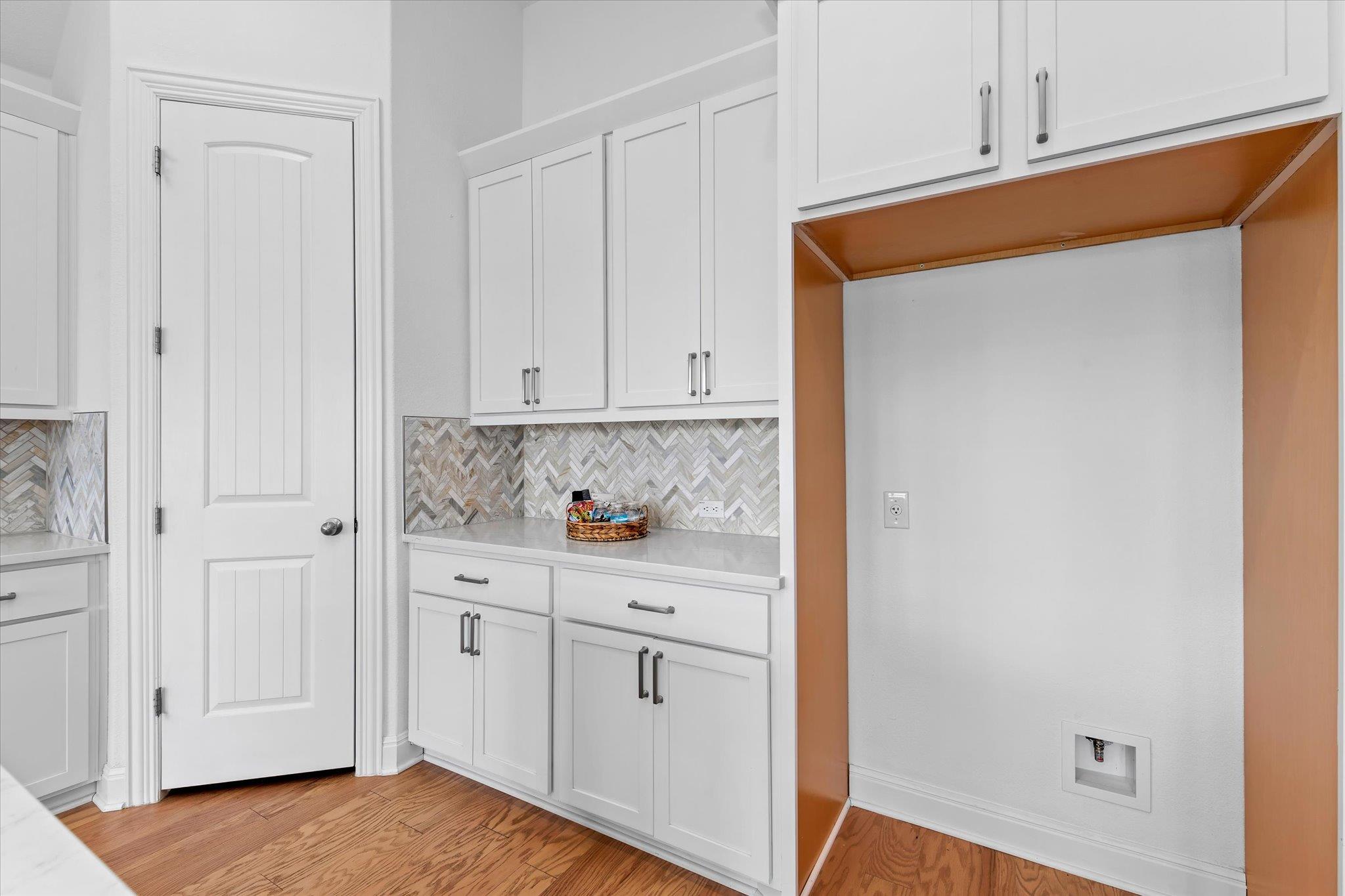 121 Shagbark Trail Bastrop TX 78602