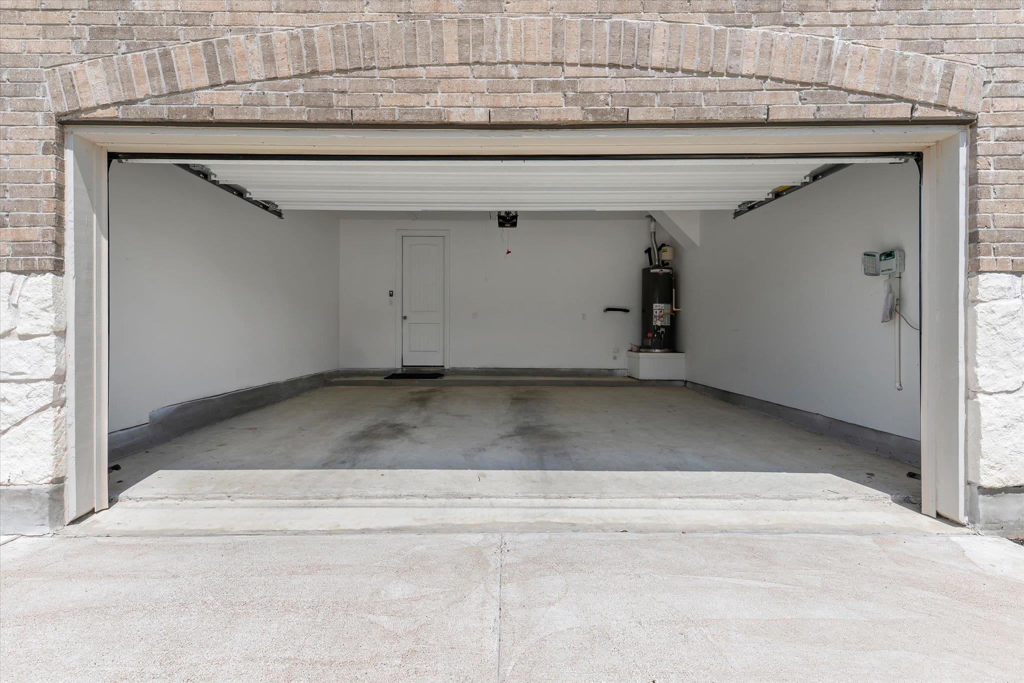 121 Shagbark Trail Bastrop TX 78602