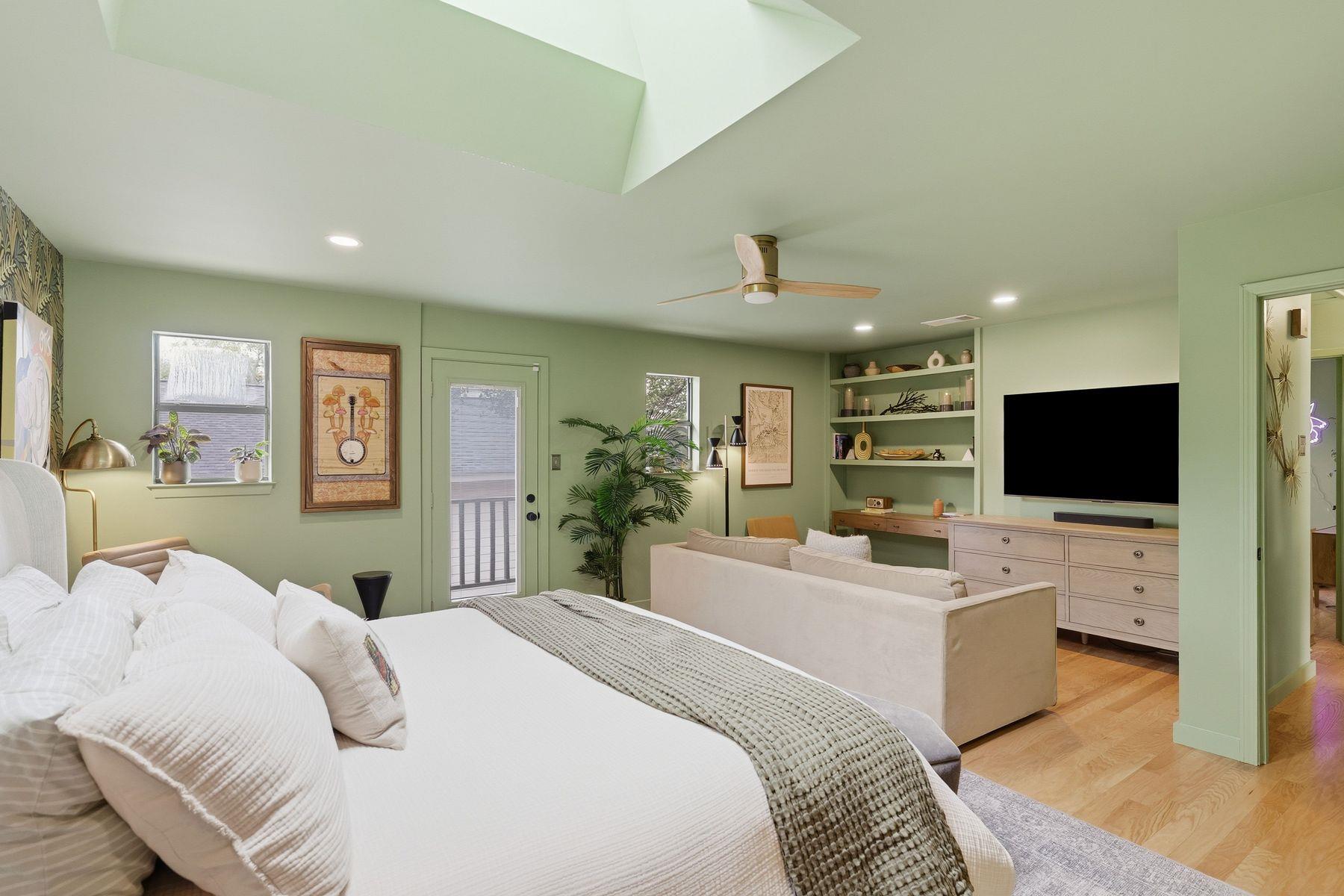 1106 Mission Ridge Austin TX 78704