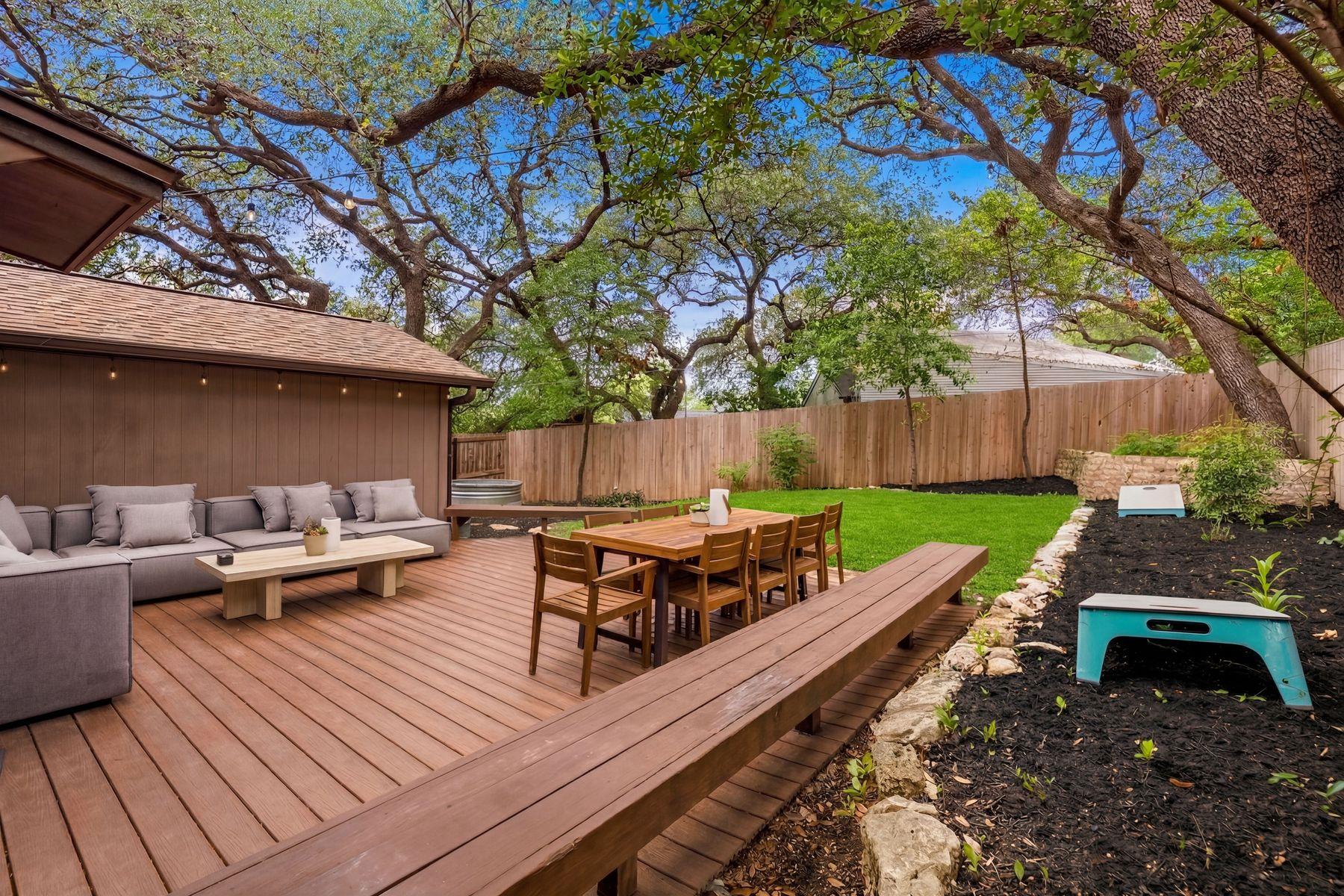 1106 Mission Ridge Austin TX 78704