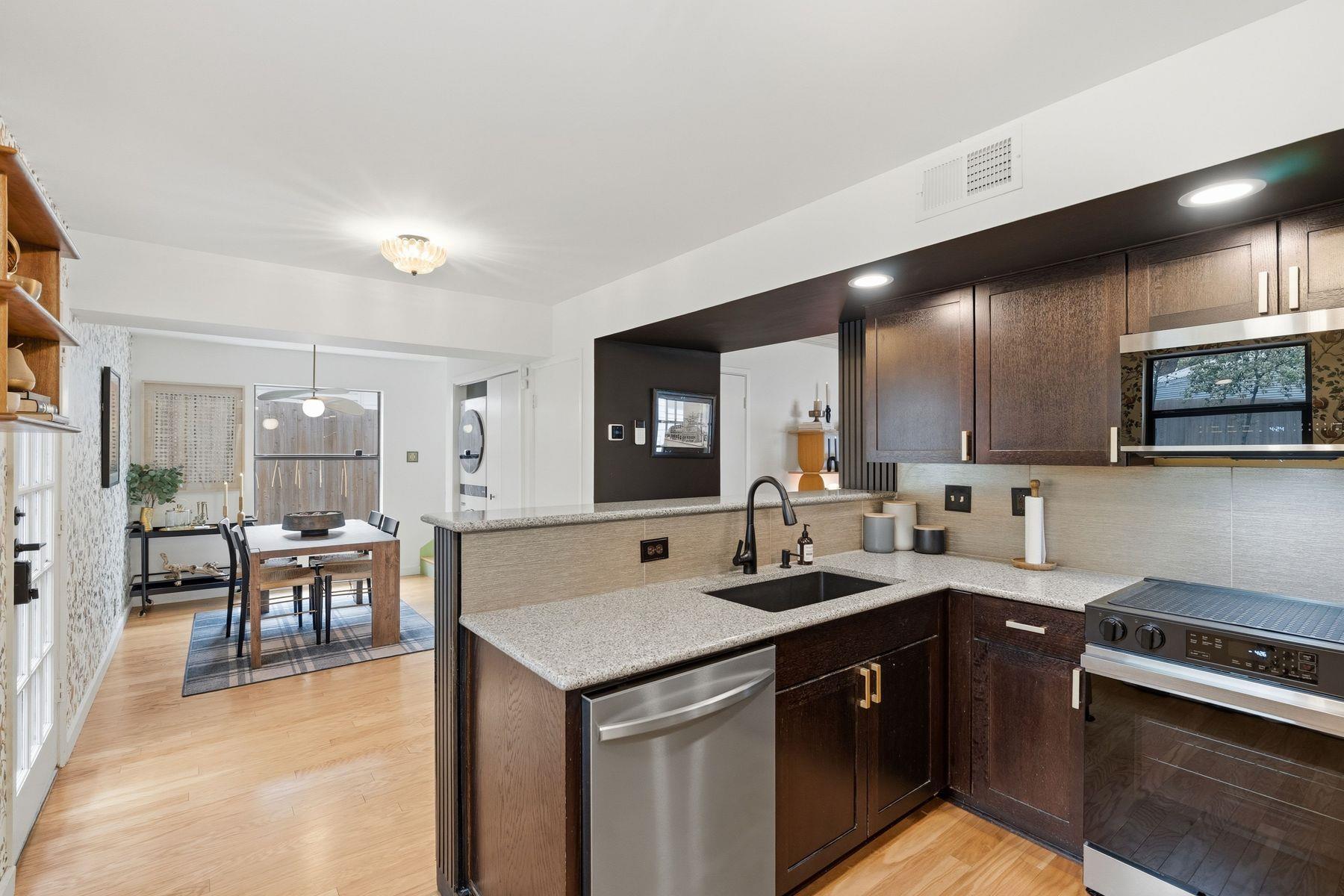 1106 Mission Ridge Austin TX 78704