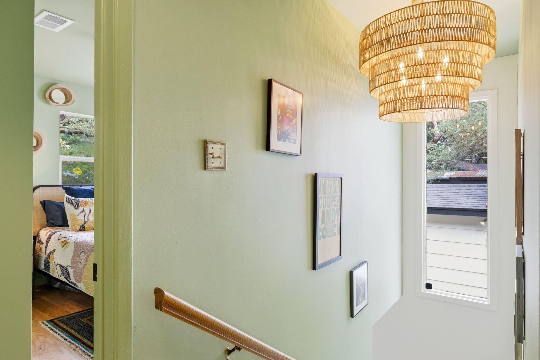 1106 Mission Ridge Austin TX 78704