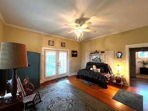 504 South Franklin La Grange TX 78945