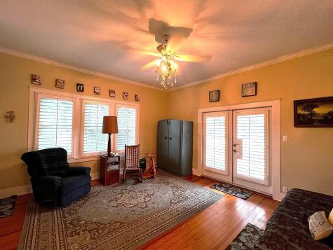 504 South Franklin La Grange TX 78945