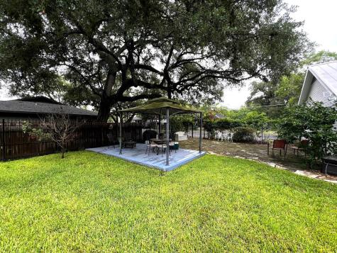 504 South Franklin La Grange TX 78945
