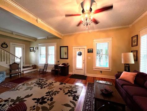 504 South Franklin La Grange TX 78945