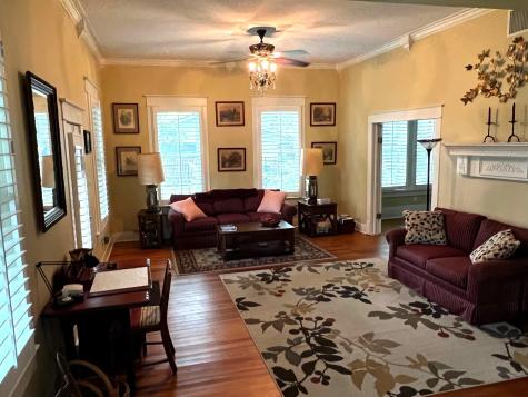 504 South Franklin La Grange TX 78945