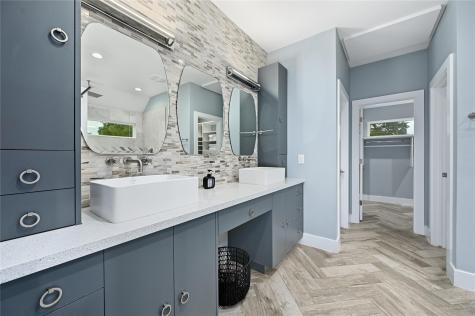 1310 Comal Street Austin TX 78702