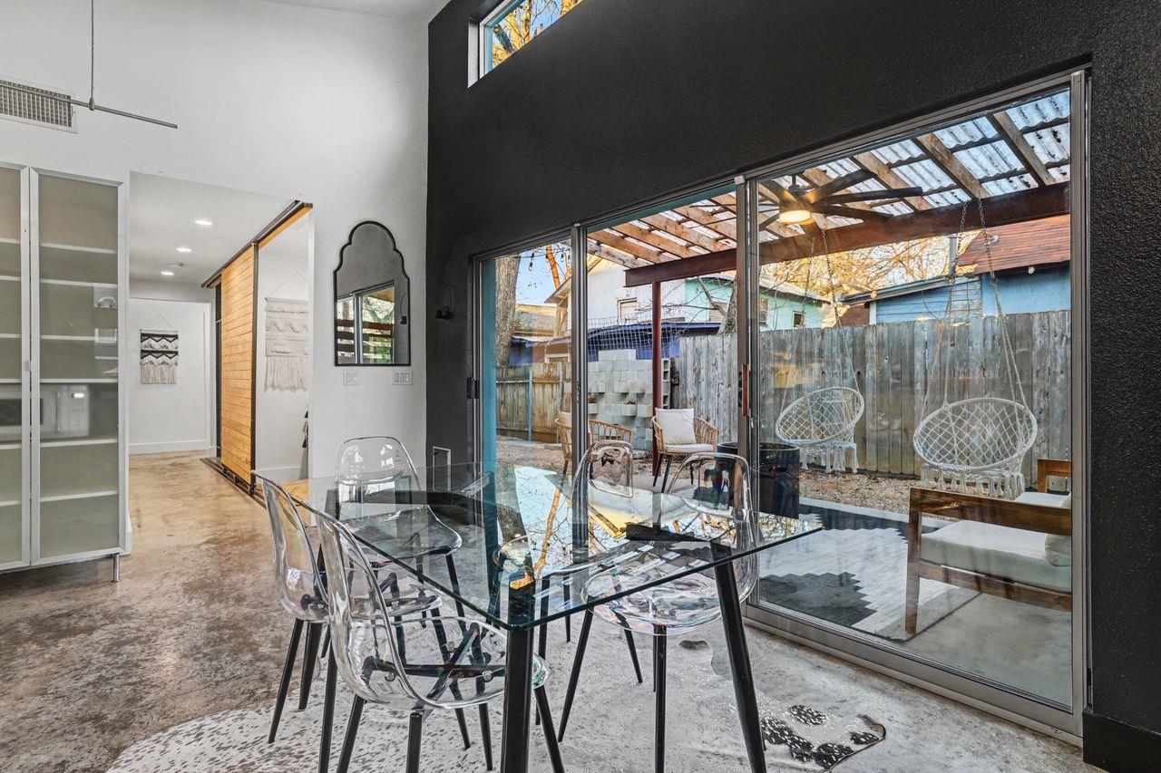 2202 Santa Rosa Street Austin TX 78702