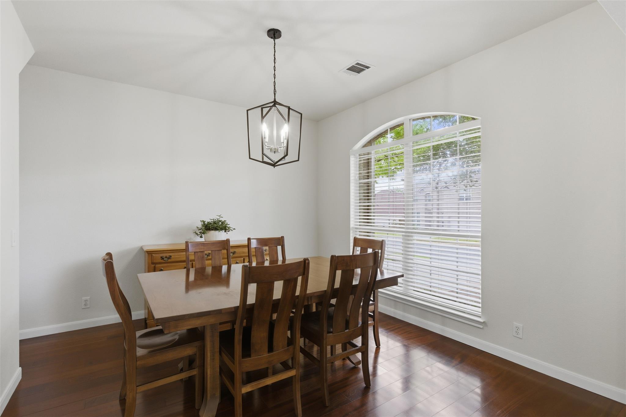 7112 Avignon Drive Round Rock TX 78681