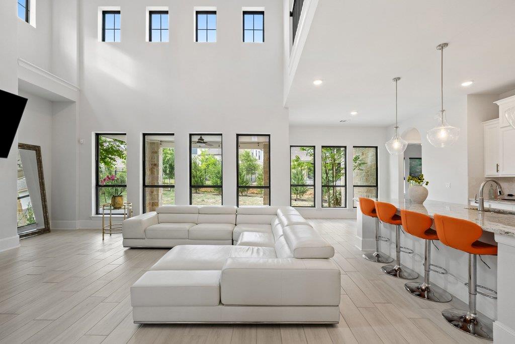 604 Rawson Bend Austin TX 78738
