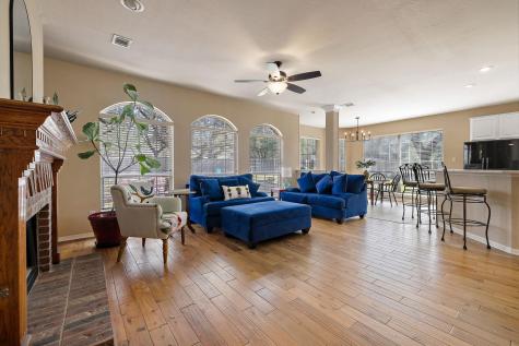 2116 Maidstone Cove Round Rock TX 78664