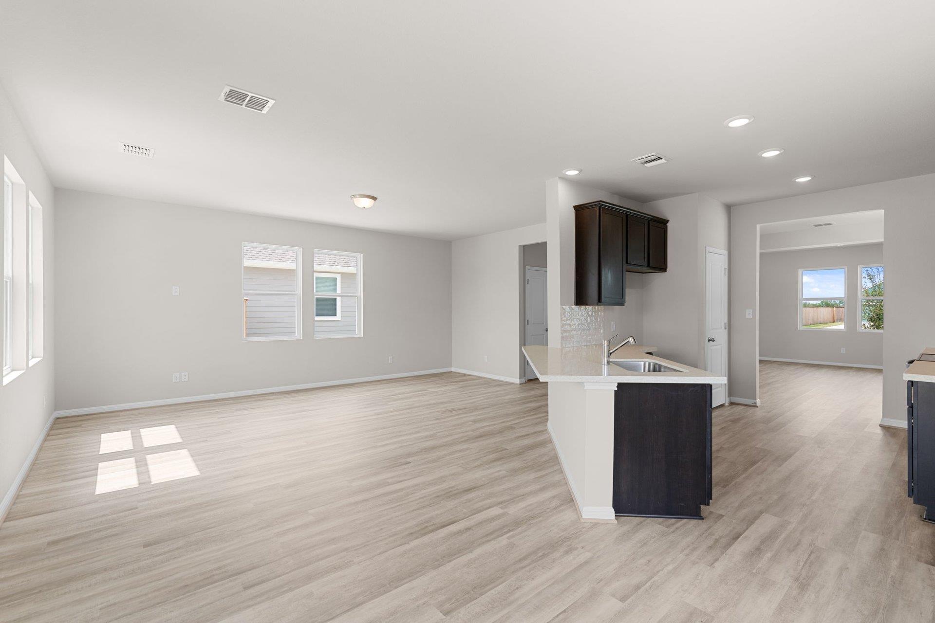 112 Elm Branch Trail Taylor TX 76574