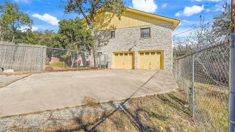132 W Outer Drive Canyon Lake TX 78133
