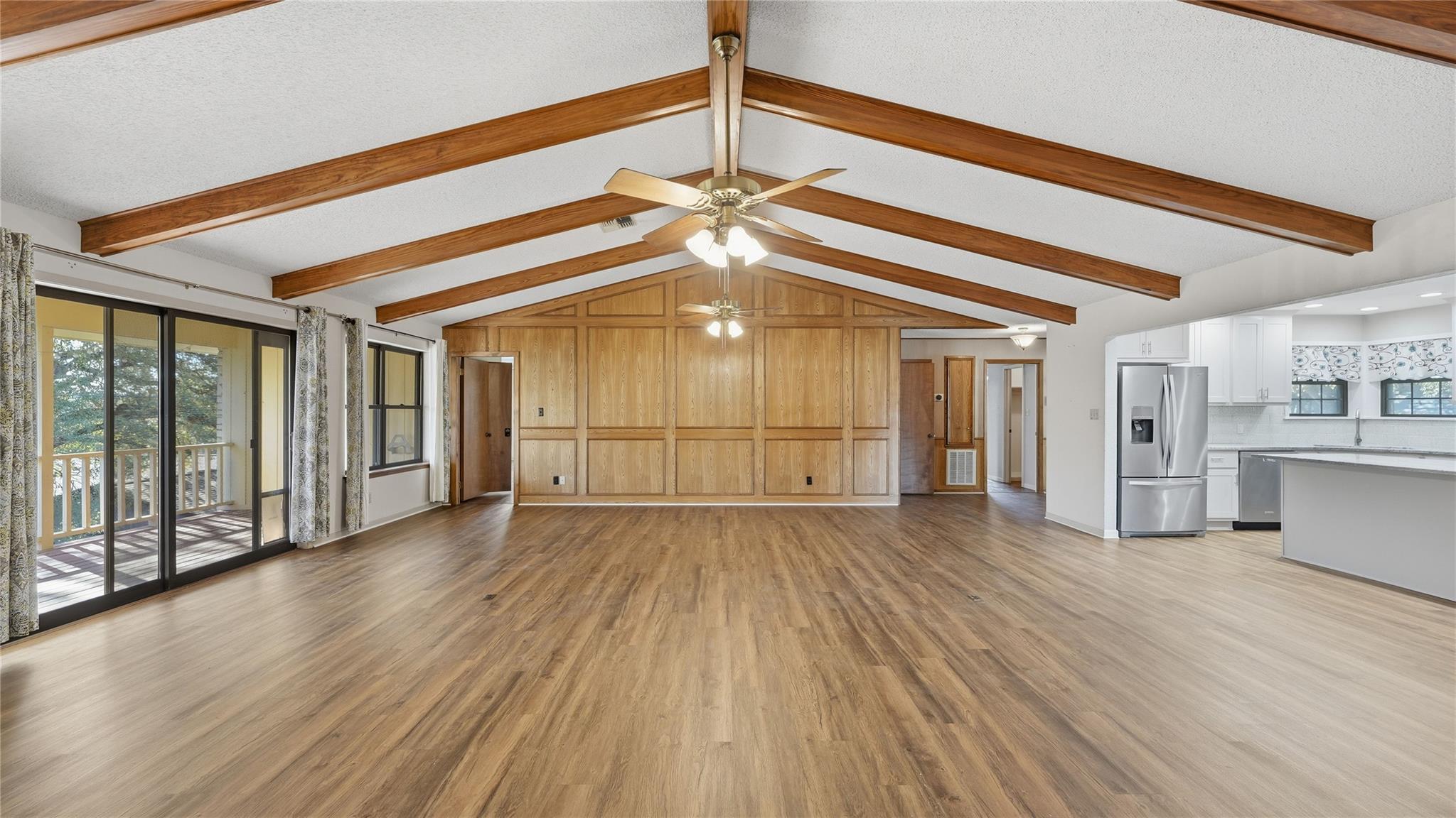132 W Outer Drive Canyon Lake TX 78133