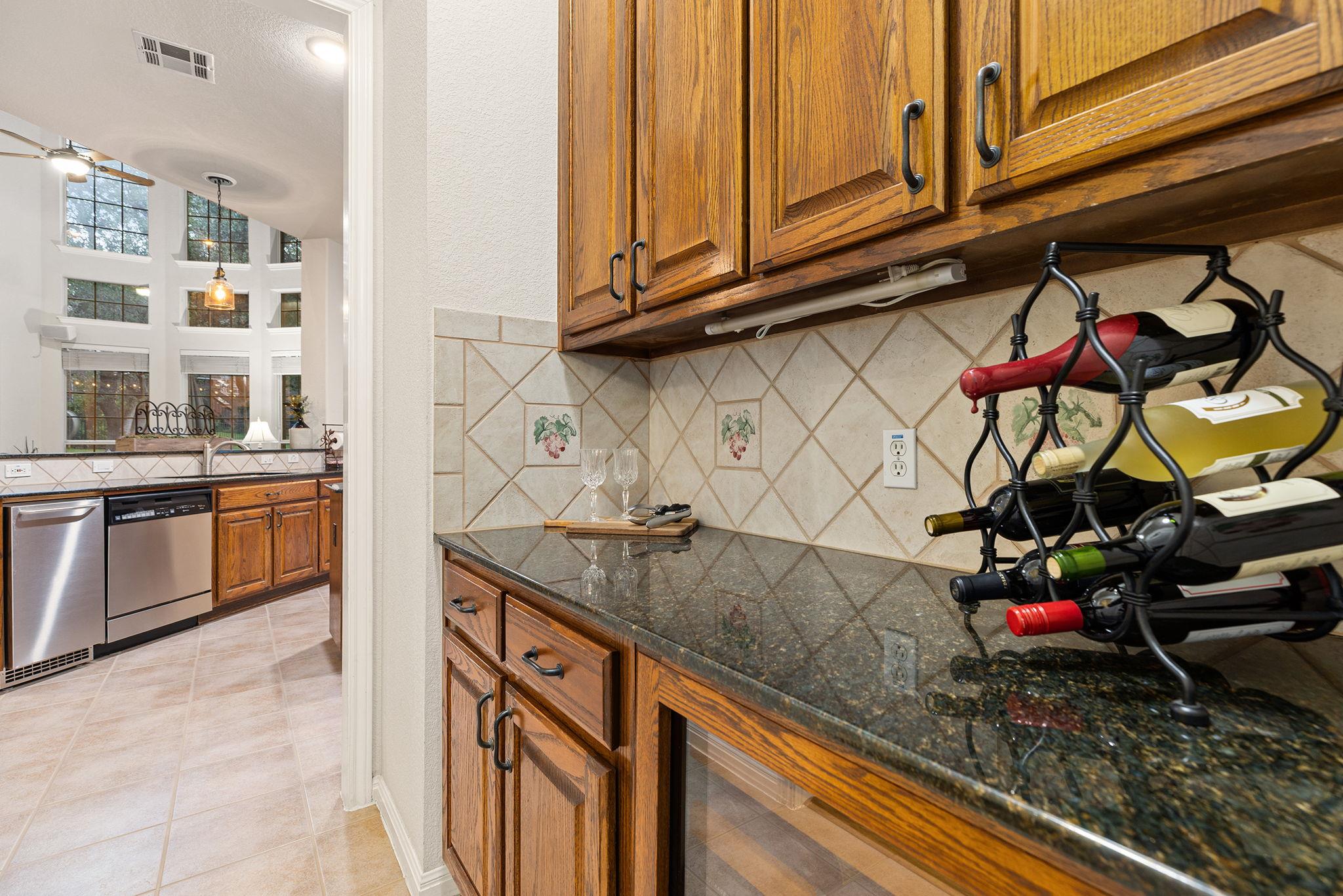 908 Golden Bear Cove Round Rock TX 78664