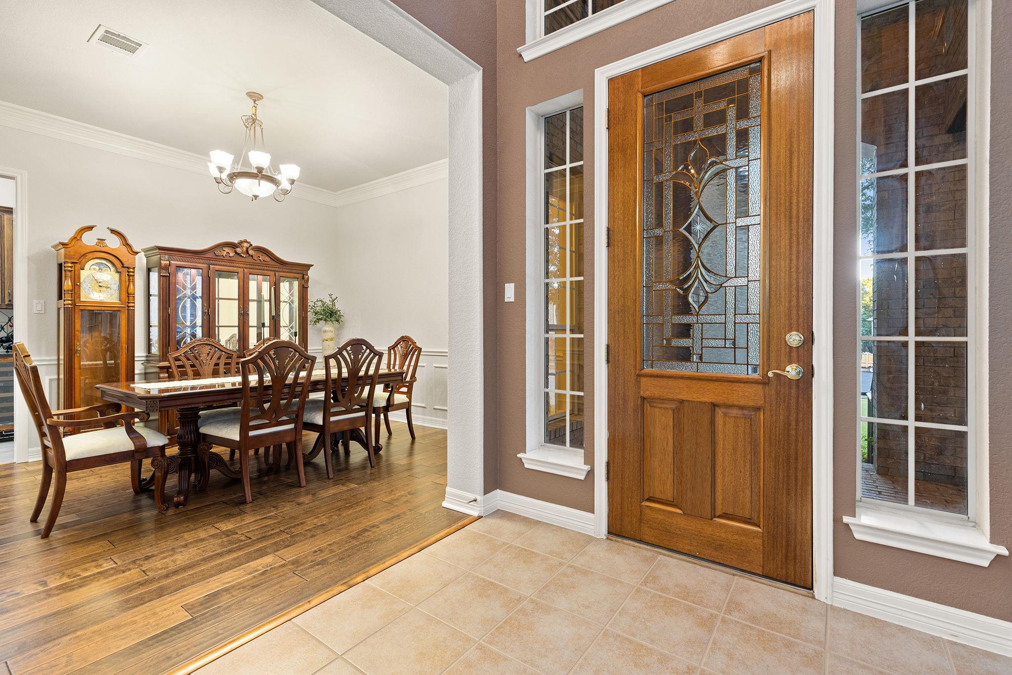908 Golden Bear Cove Round Rock TX 78664