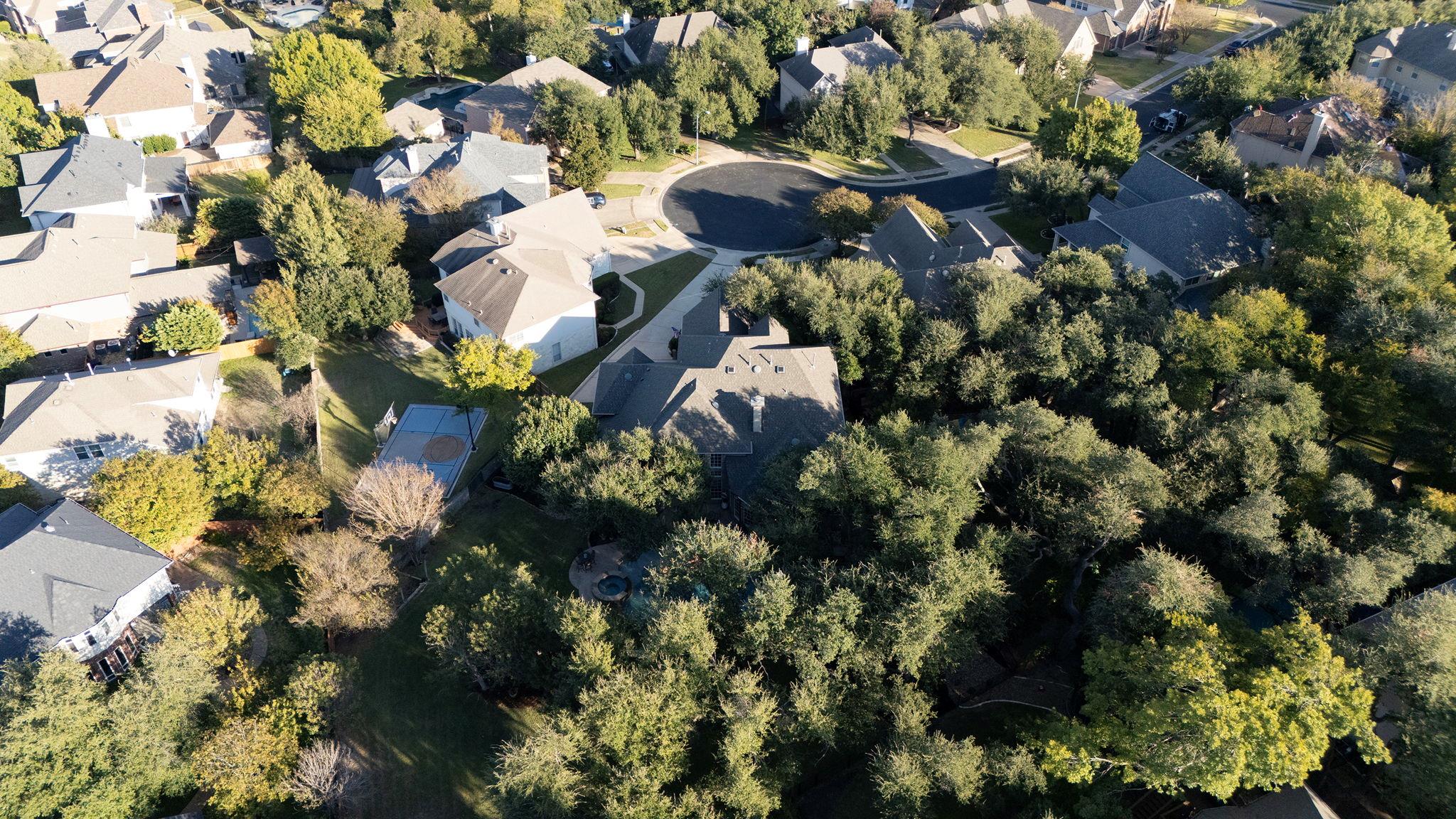 908 Golden Bear Cove Round Rock TX 78664