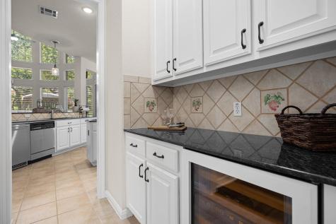 908 Golden Bear Cove Round Rock TX 78664