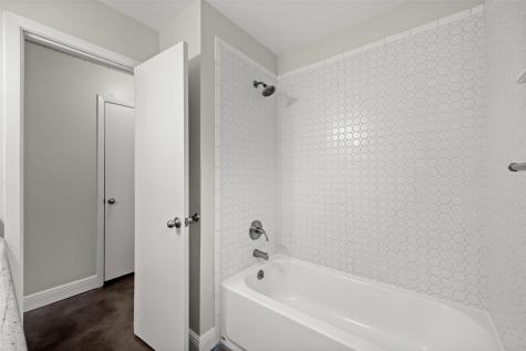 7502 Chelmsford Drive Austin TX 78736