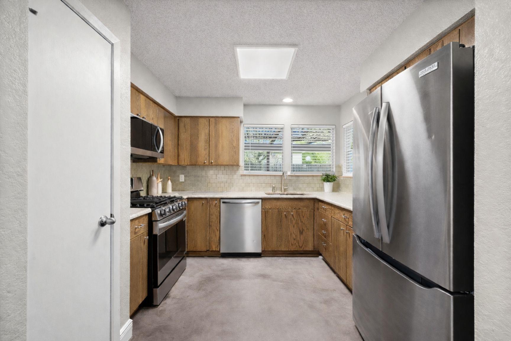 7502 Chelmsford Drive Austin TX 78736