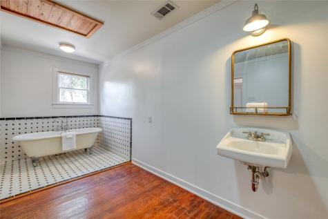 708 & 712 Nowotny Lane Austin TX 78702